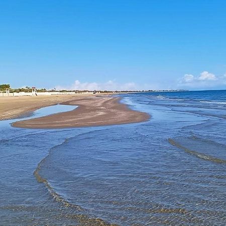 Domus 73 Apulian Holidays Μπαρλέτα Εξωτερικό φωτογραφία