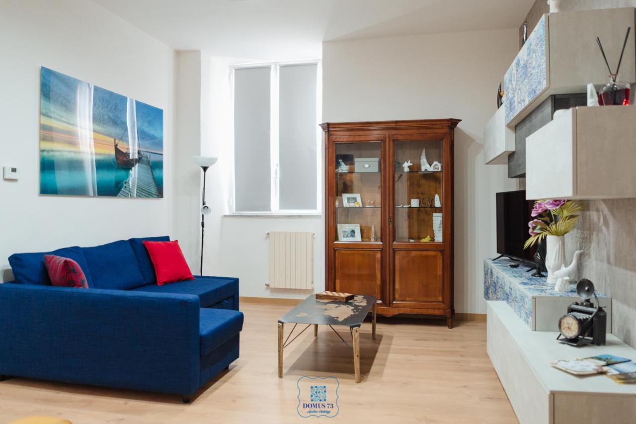 Domus 73 Apulian Holidays Μπαρλέτα Εξωτερικό φωτογραφία